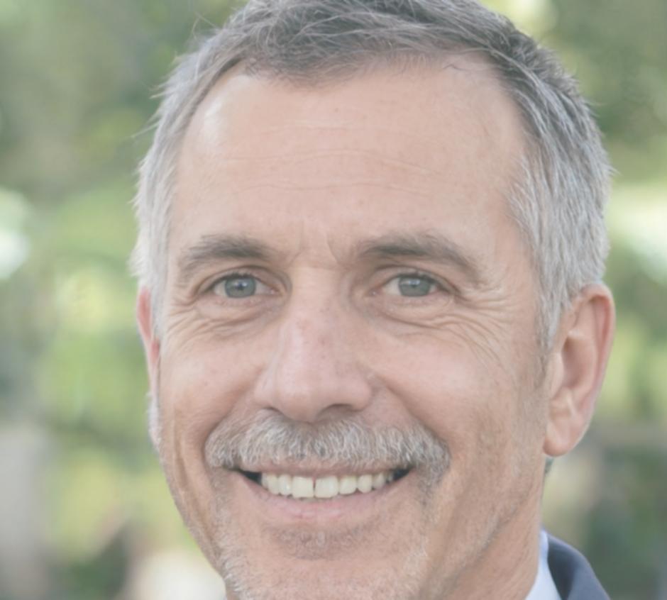 Валерио Бернарди, ведущий аналитик