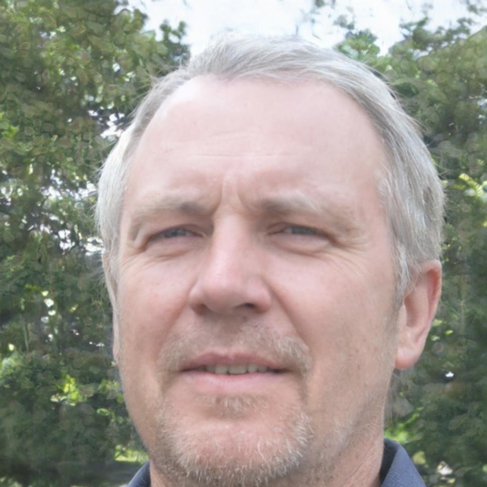 Преподаватель экономического анализа